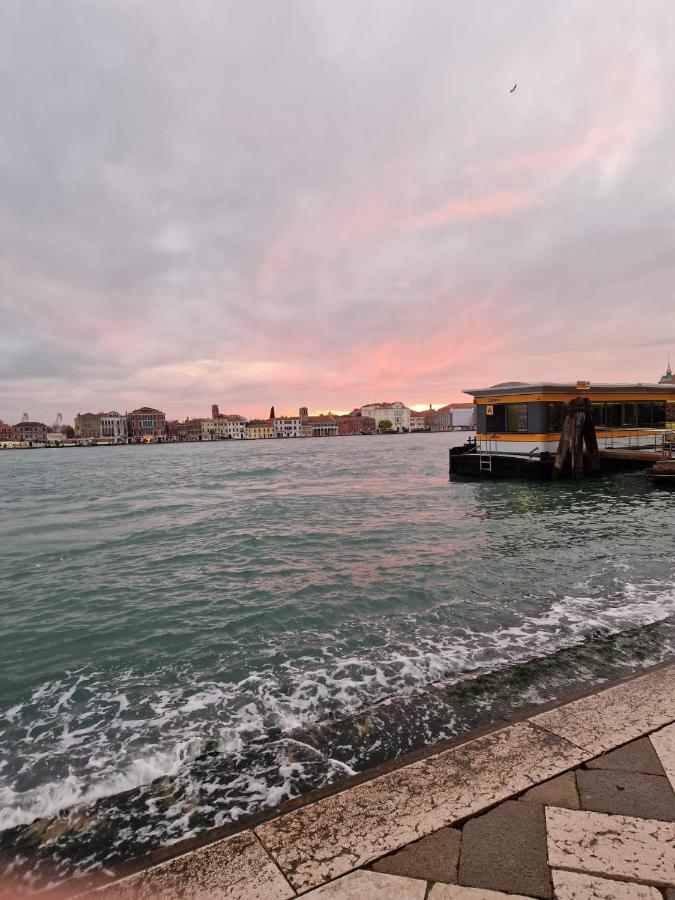 Ca Isabella Bed and Breakfast Venedig Exteriör bild